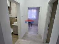 Izdavanje, četvorosoban stan, 69m², Centar, Novi Sad - image 19