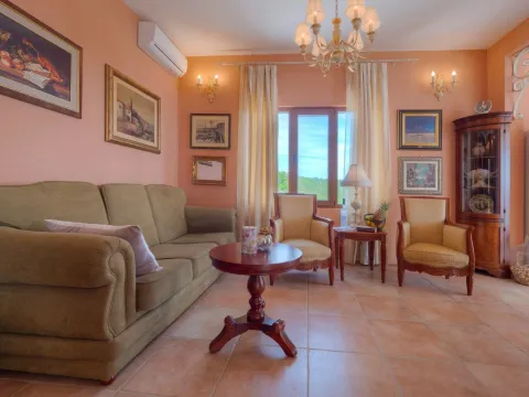 Rent, house, 200m², Zagora, Kotor - image 11