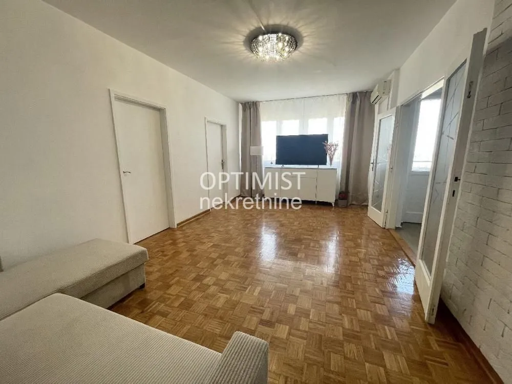 Sale, two bedroom apartment, 61m², Stari Merkator, Novi Beograd Sve Podlokacije