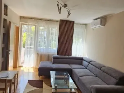 Izdavanje, dvosoban stan, 50m², Rotkvarija, Novi Sad Sve Podlokacije - image 2