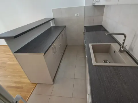 Rent, two bedroom apartment, 64m², Zagorič, Podgorica - image 8