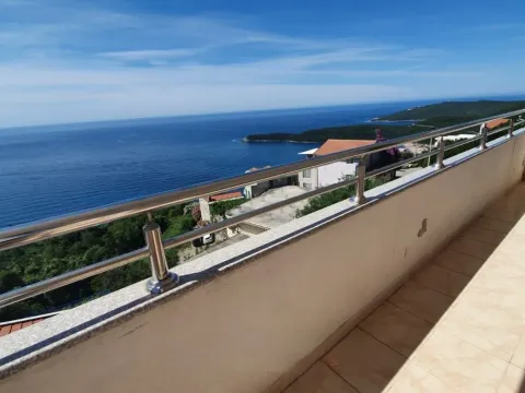 Sale, studio apartment, 43m², Seoce, Budva - image 1