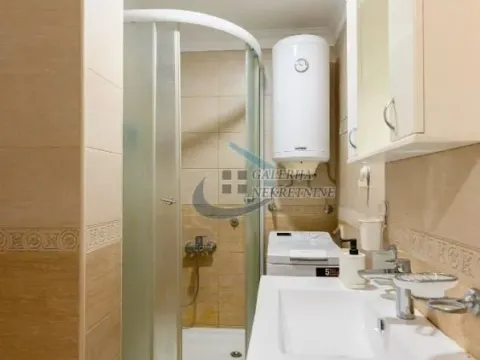 Rent, three bedroom apartment, 62m², Stari Grad, Beograd - image 18