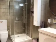 Izdavanje, četvorosoban stan, 178m², City Kvart, Podgorica - image 11