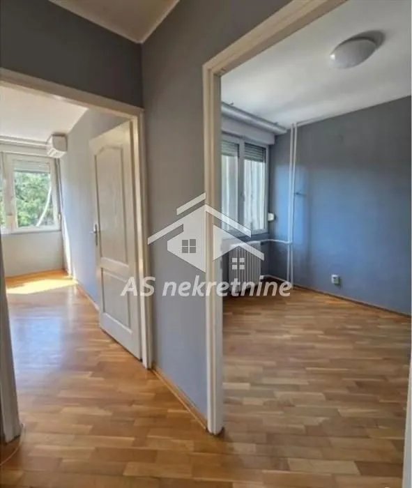 Izdavanje, trosoban stan, 73m², Novi Beograd Blok 22, Novi Beograd Sve Podlokacije
