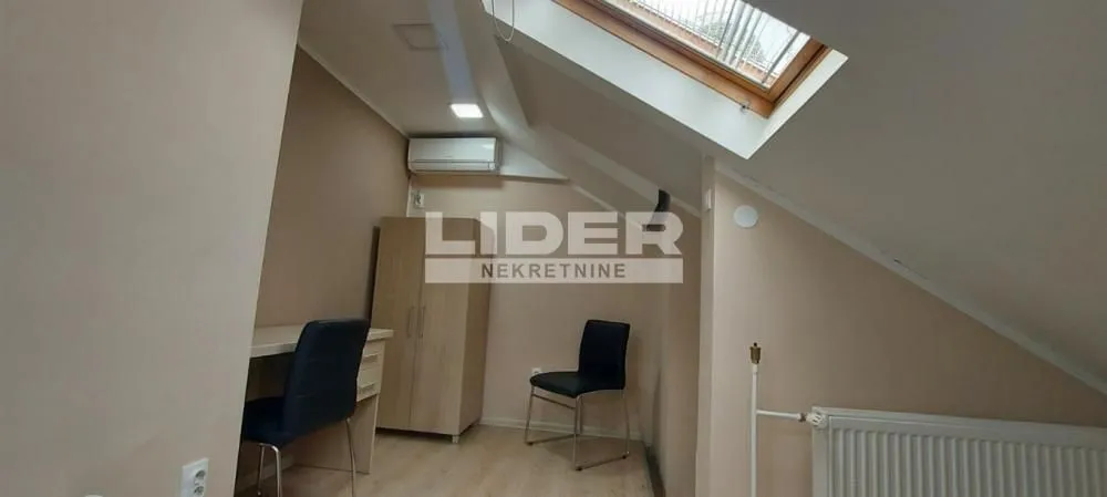 Izdavanje, trosoban stan, 60m², Brace Jerković, Voždovac Sve Podlokacije