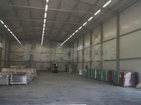 Rent, office space, 1600m², Surčin, Beograd - image 3