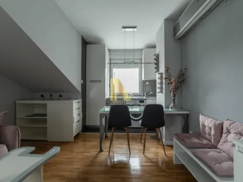 Prodaja, dvosoban stan, 49m², Centar, Novi Sad - image 3