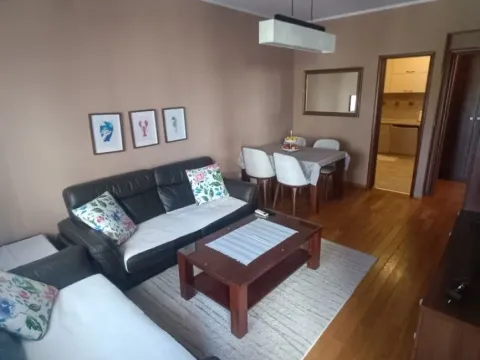 Izdavanje, dvosoban stan, 71m², Central Point, Podgorica - image 3