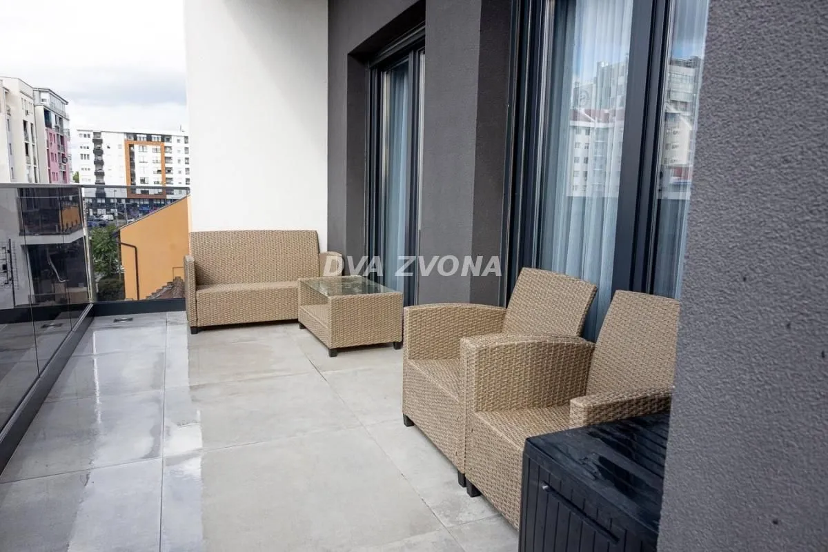Prodaja, stan, 309m², Bulevar Evrope, Novi Sad Sve Podlokacije