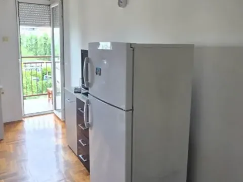 Rent, studio apartment, 27m², Bulevar patrijarha Pavla, Novi Sad Sve Podlokacije - image 6