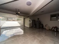 Izdavanje, kuća, 320m², Zlatica, Podgorica - image 23