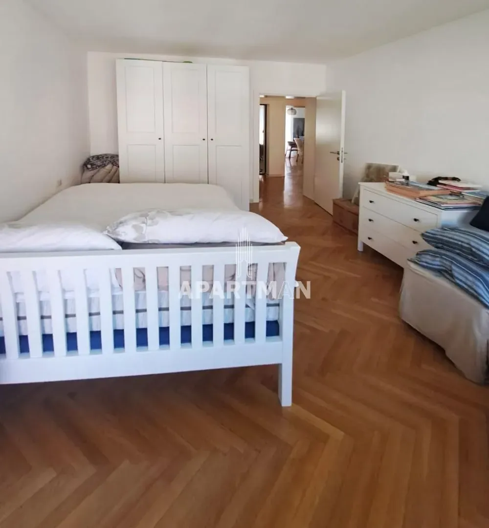 Sale, two bedroom apartment, 64m², Savski Venac, Beograd