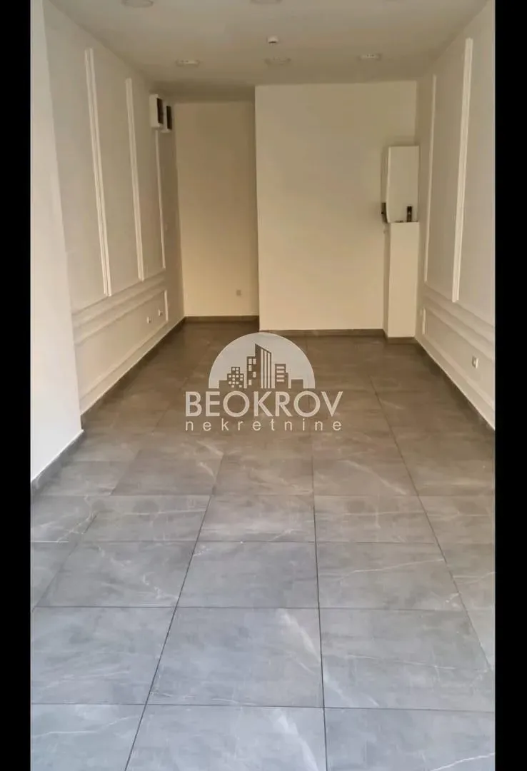Rent, office space, 31m², Čubura, Beograd