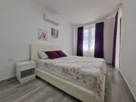 Izdavanje, jednosoban stan, 45m², Bečići, Budva - image 13