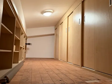 Sale, two bedroom apartment, 92m², City Kvart, Podgorica - image 15