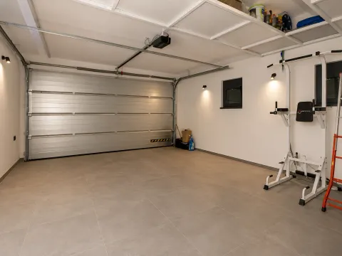 Rent, house, 180m², Donja Gorica, Podgorica - image 17