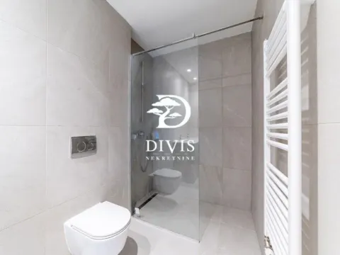 Sale, four bedroom apartment, 177m², Beograd Na Vodi, Beograd - image 9