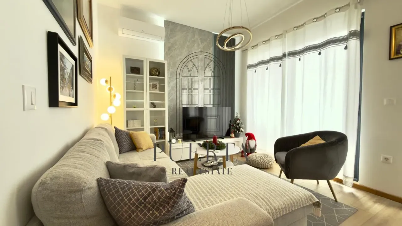 Izdavanje, jednosoban stan, 40m², Tološka šuma, Podgorica