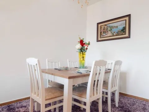 Prodaja, dvosoban stan, 51m², Bečići, Budva - image 5