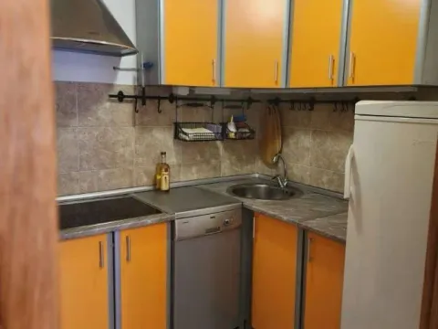 Izdavanje, jednosoban stan, 47m², Centar, Budva - image 4