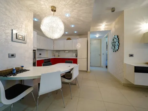 Prodaja, stan, 94m², Budva, Crna Gora - image 7