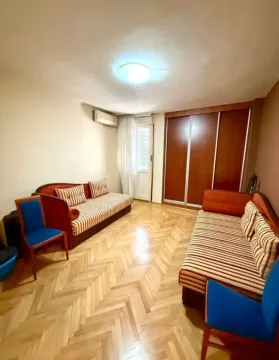 Prodaja, trosoban stan, 102m², Pejton, Podgorica - image 6