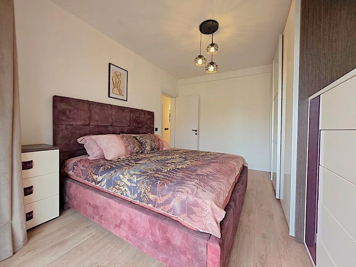 Prodaja, trosoban stan, 106m², Bečići, Budva