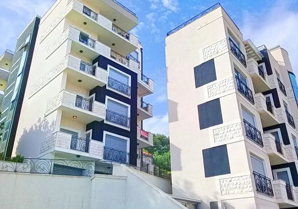 Prodaja, stan, 44m², Bečići, Budva