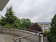 Izdavanje, kuća, 459m², Savski Venac, Beograd - image 1
