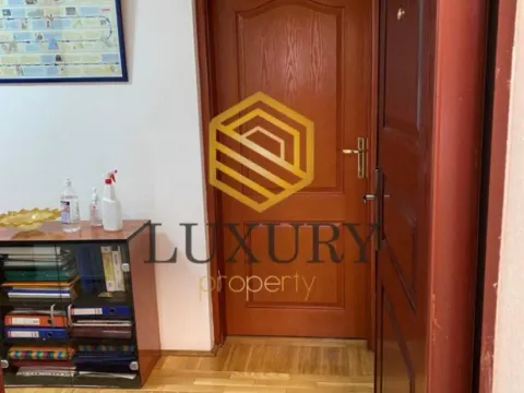 Izdavanje, poslovni prostor, 93m², Preko Morače, Podgorica - image 2