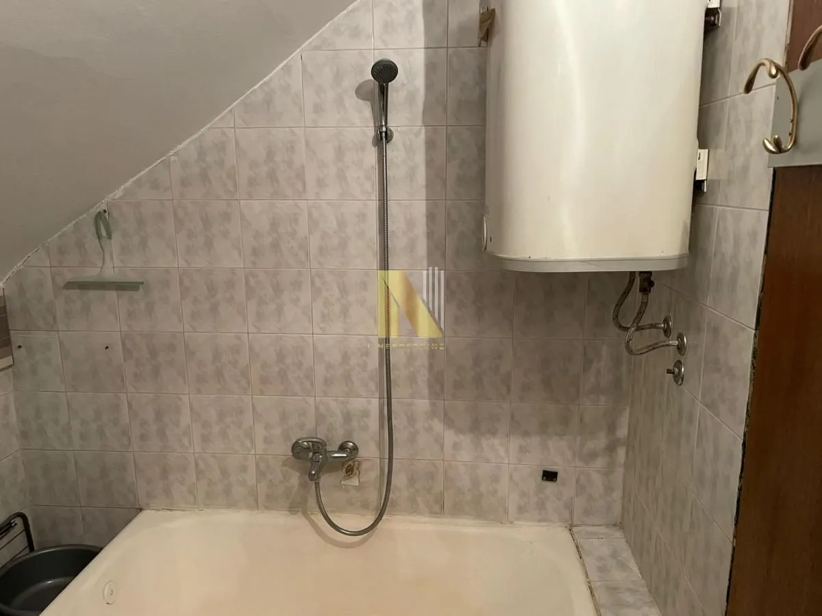 Prodaja, jednosoban stan, 26m², Podbara, Novi Sad Sve Podlokacije