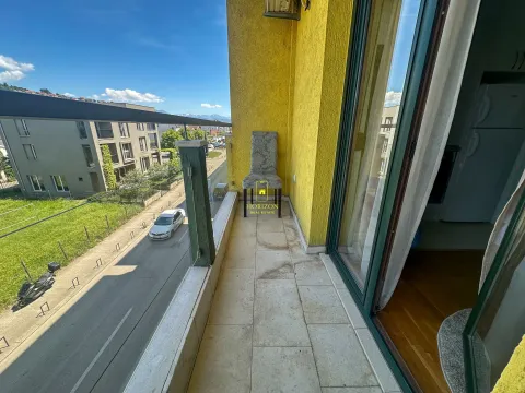 Rent, one bedroom apartment, 35m², Nova Dalmatinska, Podgorica - image 5