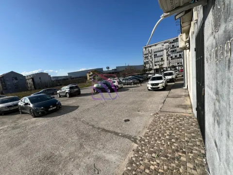 Rent, four bedroom apartment, 125m², City Kvart, Podgorica - image 21