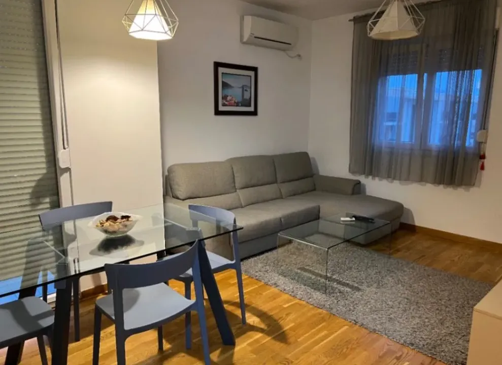 Rent, one bedroom apartment, 42m², City Kvart, Podgorica