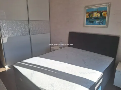 Izdavanje, trosoban stan, 88m², Preko Morače, Podgorica - image 10