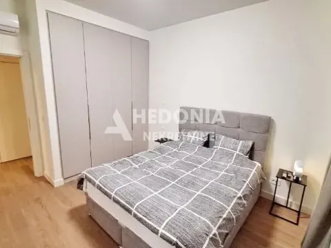 Prodaja, dvosoban stan, 54m², Savski Venac, Beograd - image 5