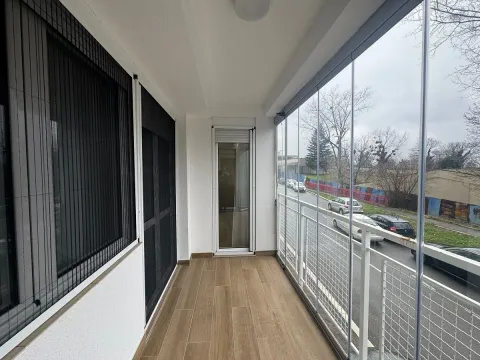 Rent, four bedroom apartment, 150m², Dedinje Sve Podlokacije, Beograd - image 10