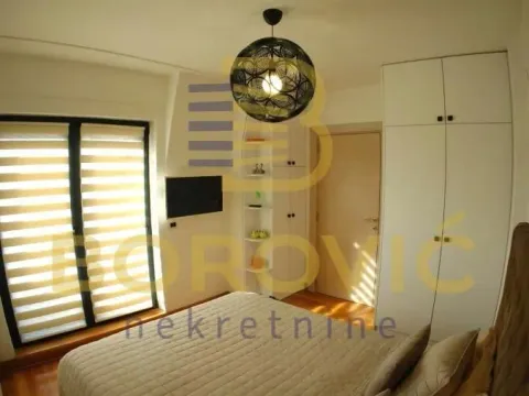 Prodaja, četvorosoban stan, 103m², Voždovac Sve Podlokacije, Beograd - image 17