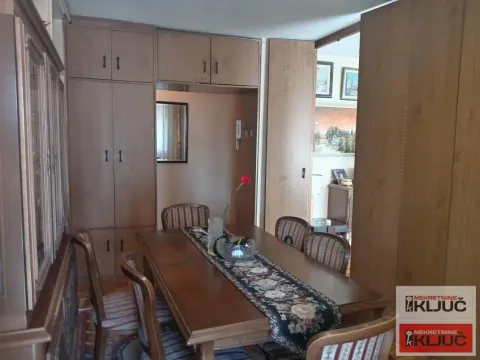 Prodaja, trosoban stan, 74m², Bulevar Oslobodjenja, Novi Sad Sve Podlokacije - image 6
