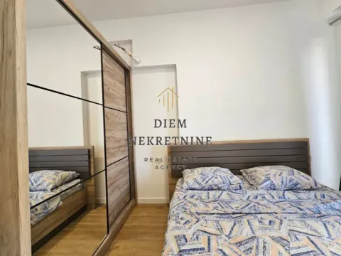 Izdavanje, jednosoban stan, 43m², Centar, Bar - image 10