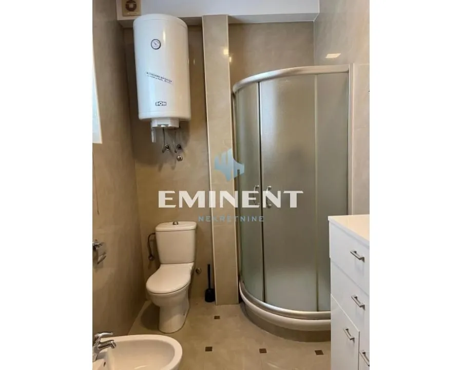 Rent, house, 220m², Senjak, Beograd