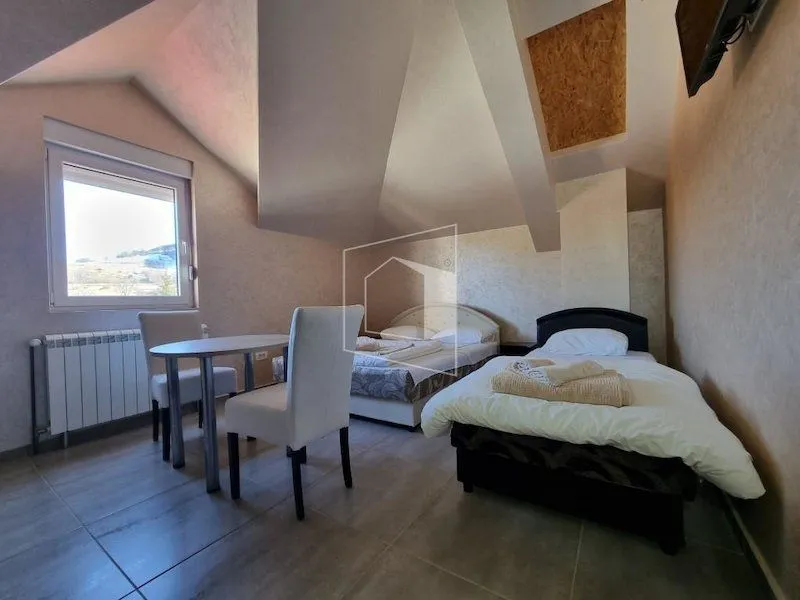 Rent, office space, 2000m², Šavnik, Crna Gora