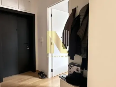 Izdavanje, dvosoban stan, 40m², Bulevar Oslobodjenja, Novi Sad Sve Podlokacije - image 8