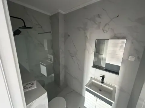 Prodaja, trosoban stan, 66m², Central Point, Podgorica - image 4