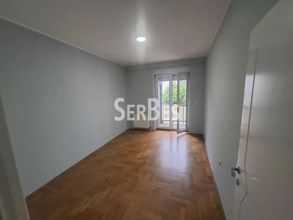 Prodaja, trosoban stan, 78m², Centar, Novi Sad
