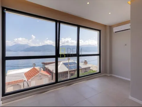 Sale, house, 200m², Krašići, Tivat - image 15