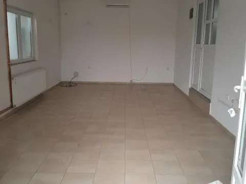 Rent, office space, 55m², Veternik, Novi Sad Sve Podlokacije - image 2