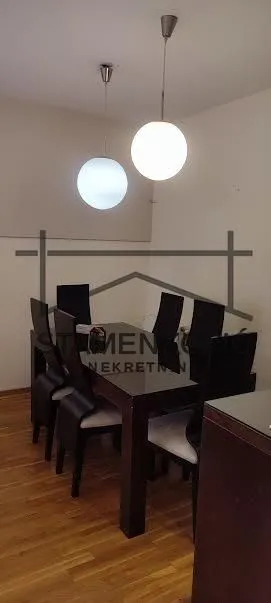 Izdavanje, trosoban stan, 77m², Sajam, Novi Sad Sve Podlokacije