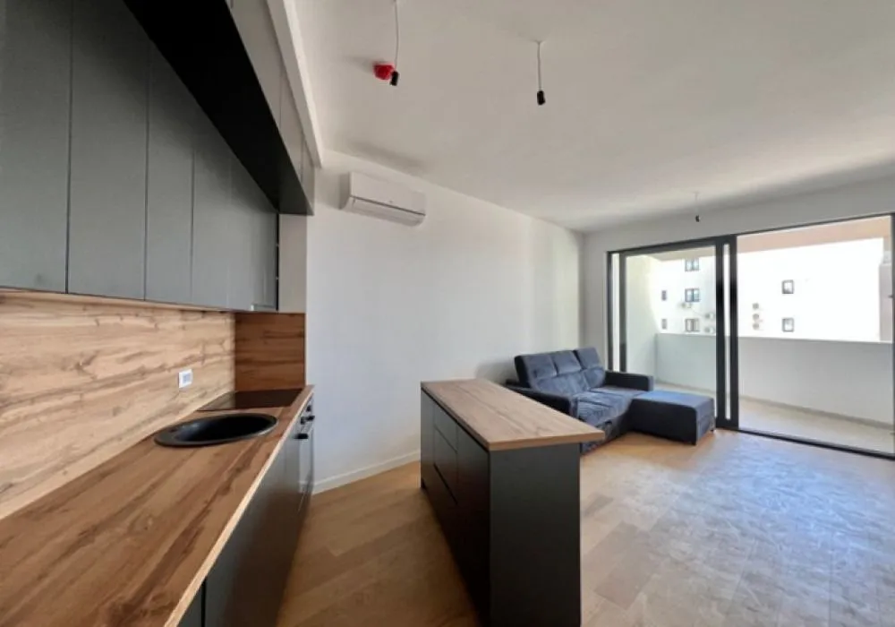 Prodaja, jednosoban stan, 52m², Bečići, Budva
